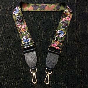 Adjustable strap for a bag